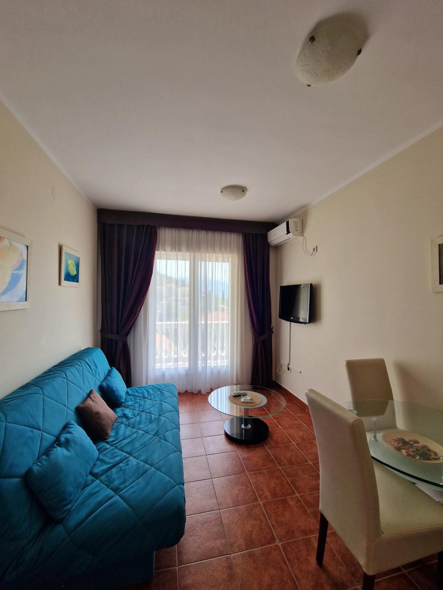 Monte Aria Panorama Suites Herceg Novi Rom bilde