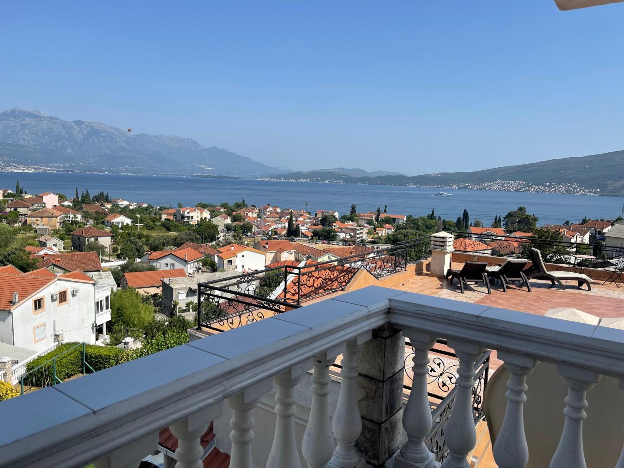 Monte Aria Panorama Suites Herceg Novi Rom bilde