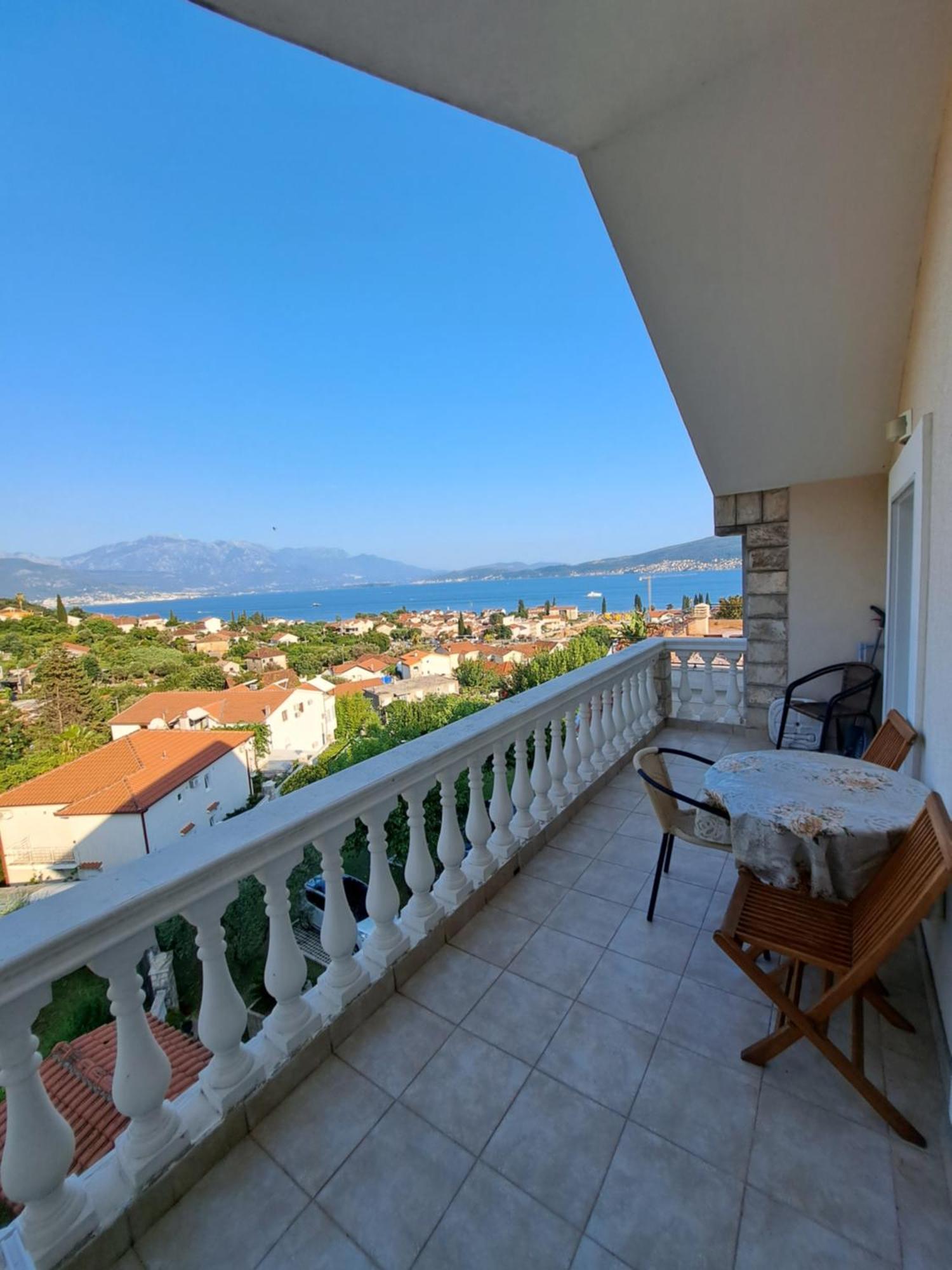 Monte Aria Panorama Suites Herceg Novi Rom bilde